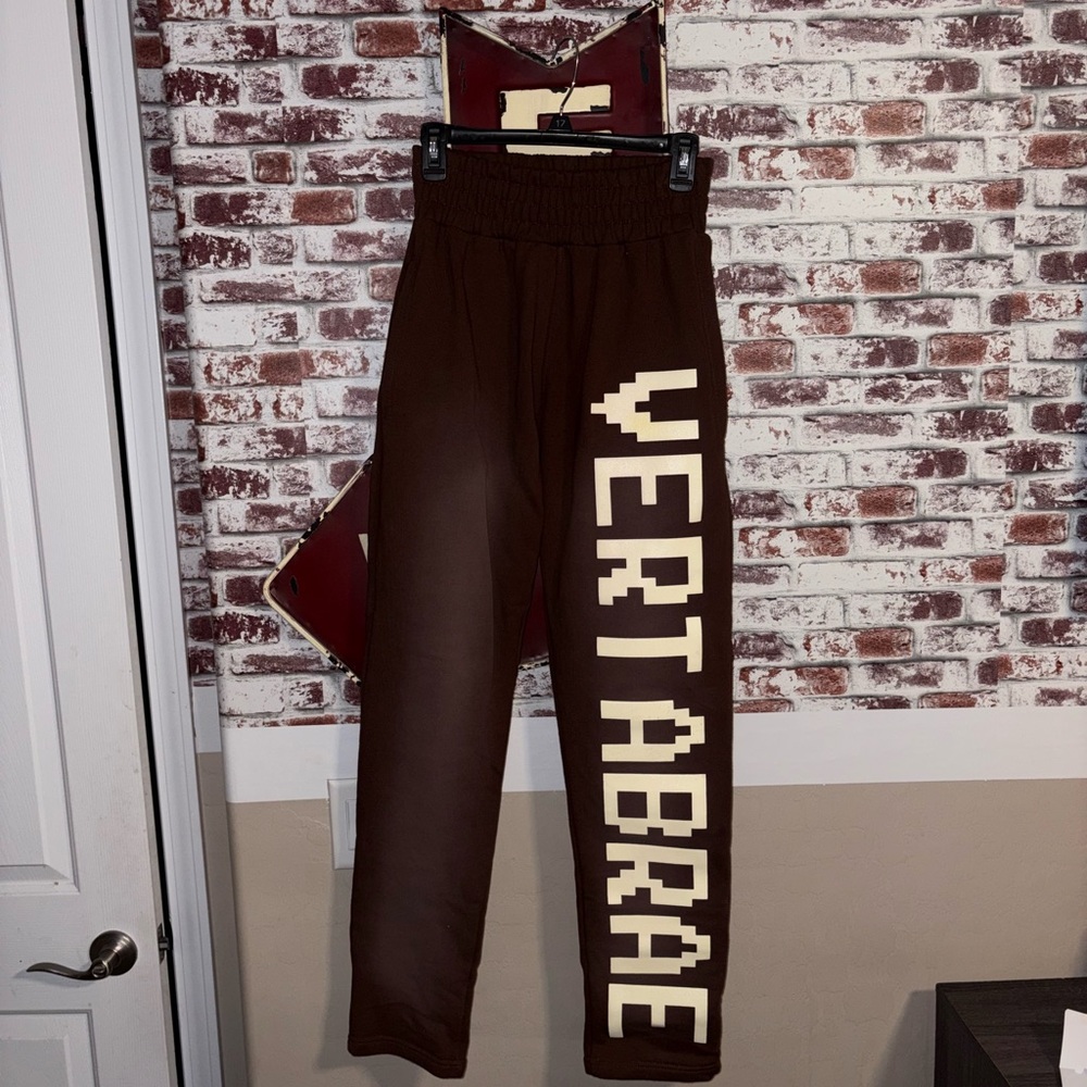 Vertabrae brown sweatpants
